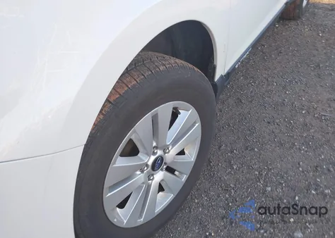 2016 Subaru Outback 2.5I Premium z USA, uszkodzony, nr VIN 4S4BSAHC0G3305350